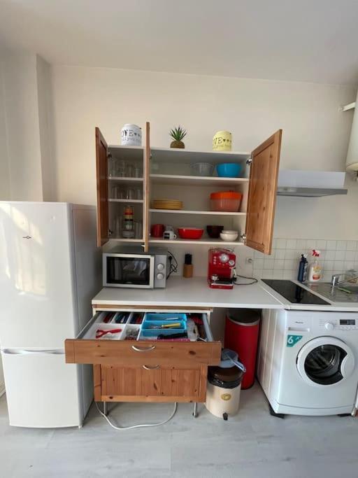 Appartement Calme Et Lumineux - Parking Privatif - Metro A 5Mn Mons-en-Baroeul Exterior foto